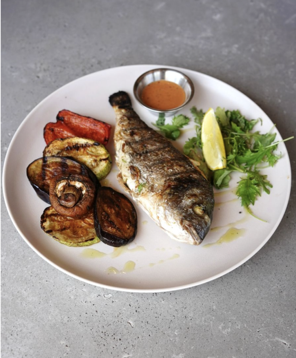 Дорадо на мангале