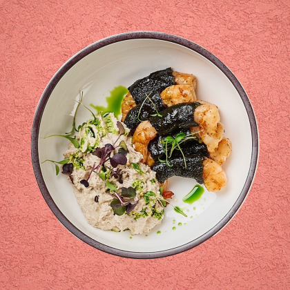 Долма из креветки с муссом Пармезан