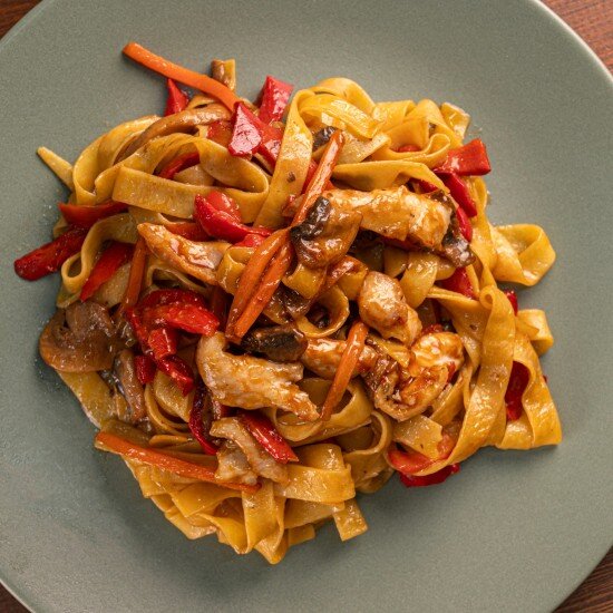 Удон с курицей