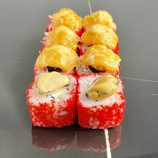 Запеченный с мидиями