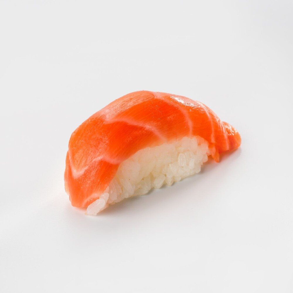 Суши лосось