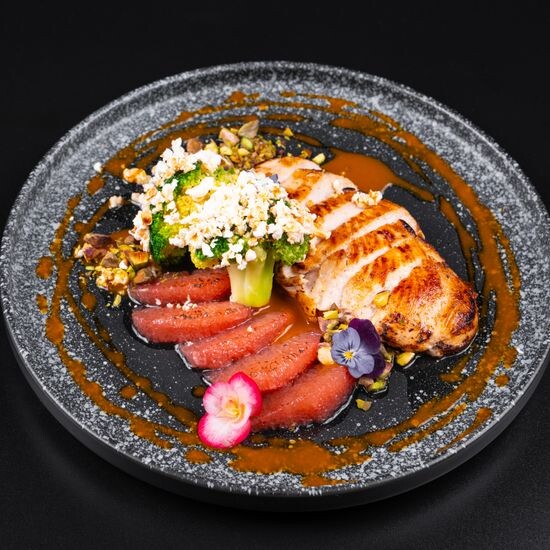 Куриная грудка с соусом из облепихи