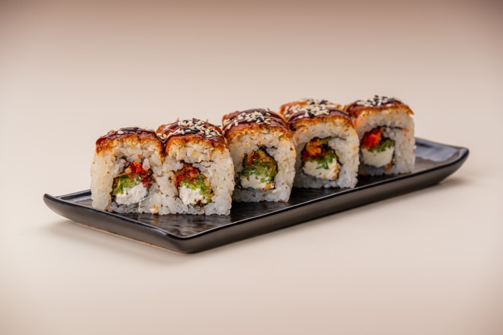 Дорагон Ролл