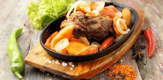 Баранина с овощами