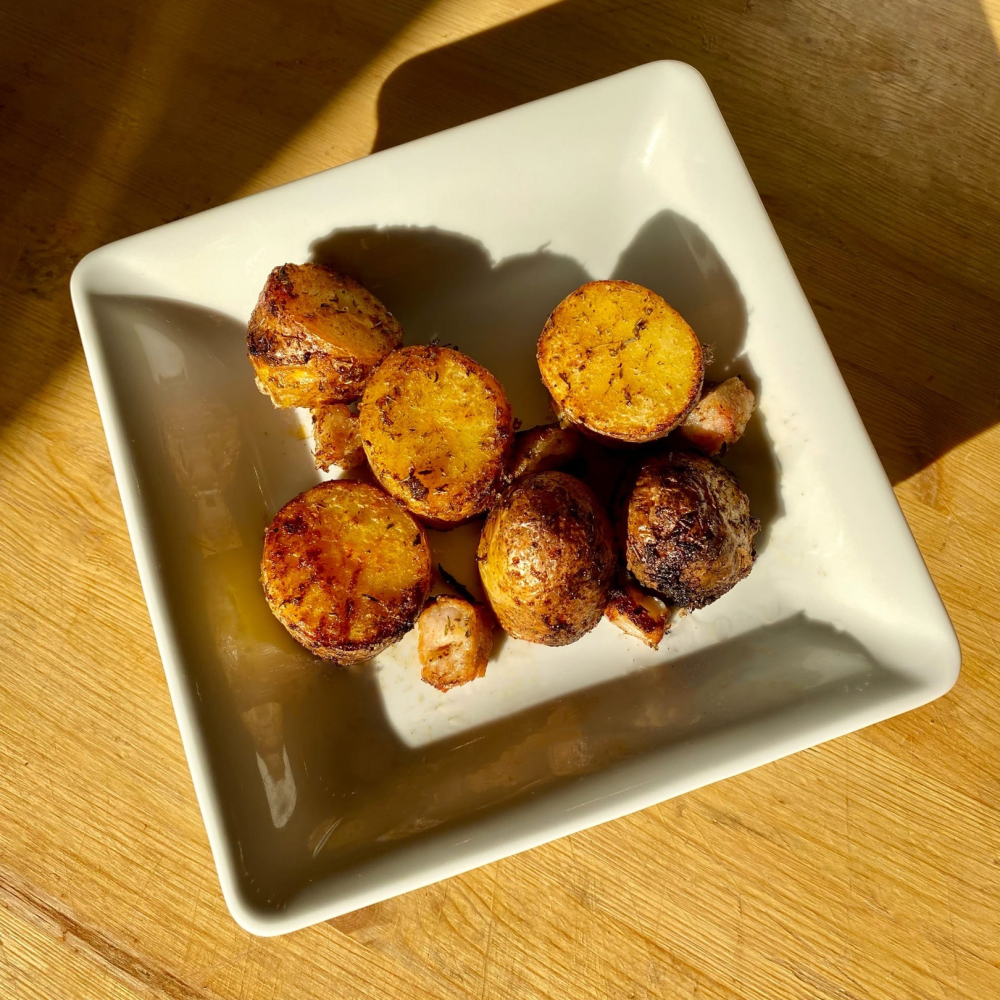 Картофель с салом на мангале