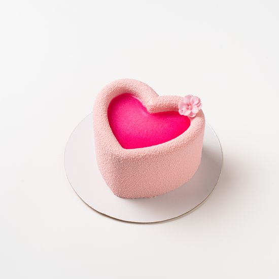 Муссовый бенто-торт "Клубника"