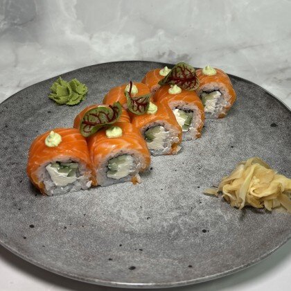 Филадельфия с муссом из авокадо