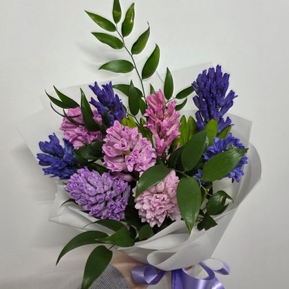 Букет из гиацинтов