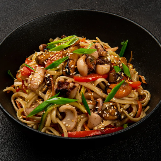 Удон с морепродуктами