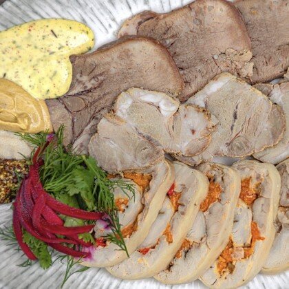 Мясная тарелка