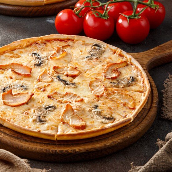 Пицца Куриная три сыра