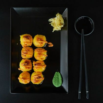 Ролл запеченный с креветками