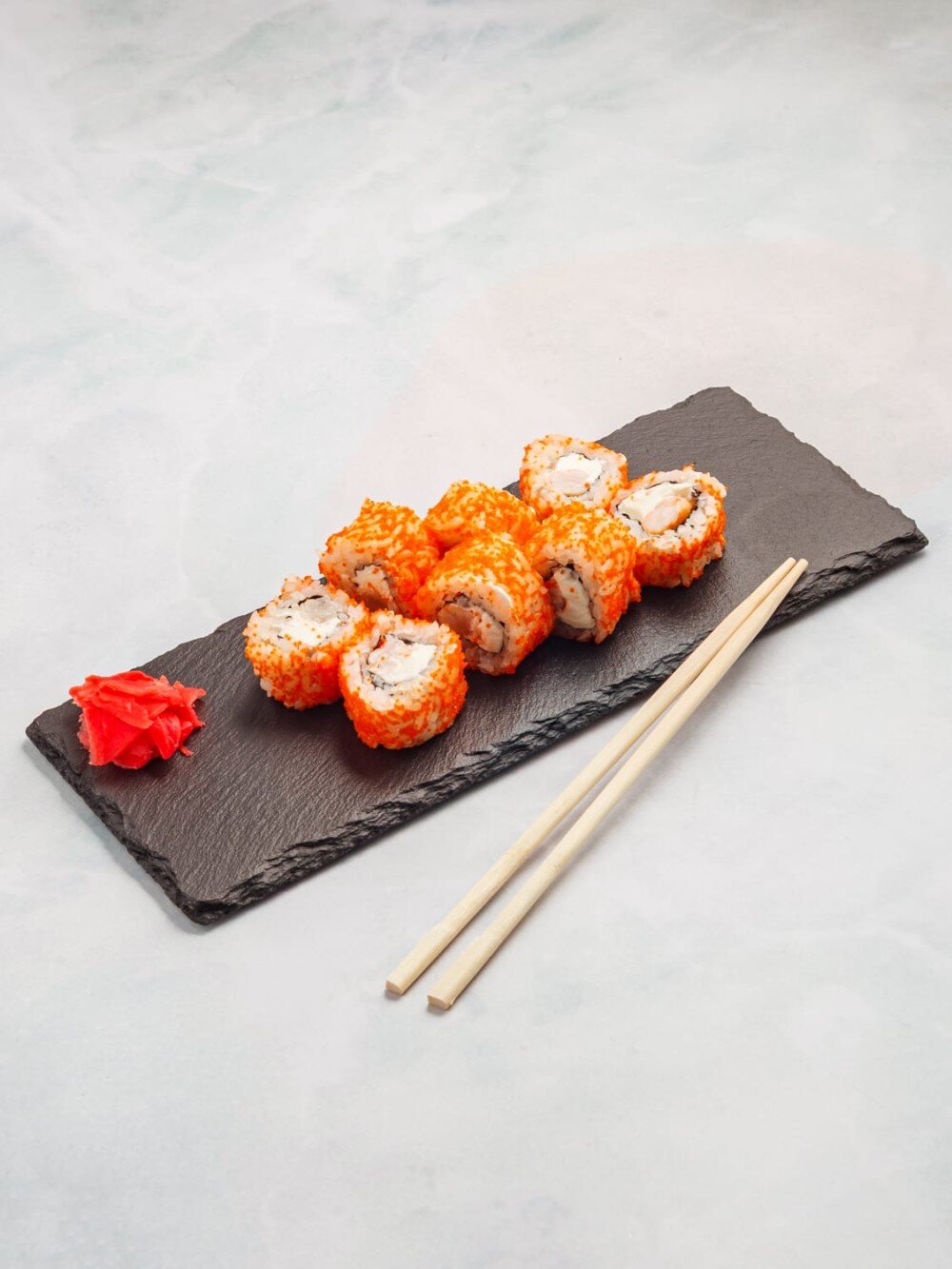 Ролл «Масаго Маки»