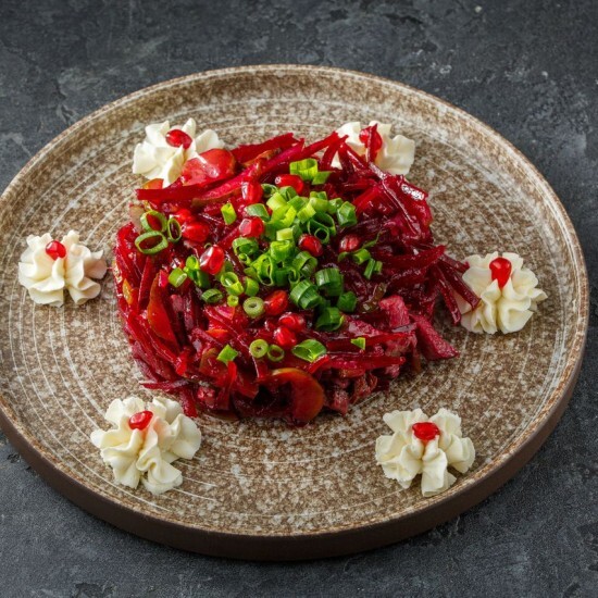 Салат со свеклой и говядиной