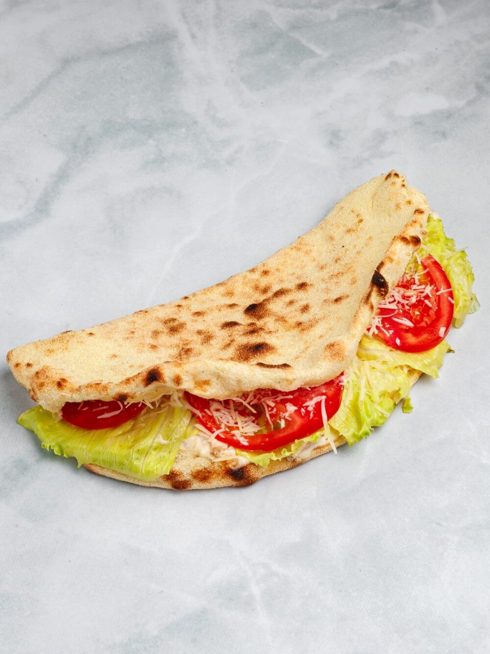 Гирос цезарь с курицей