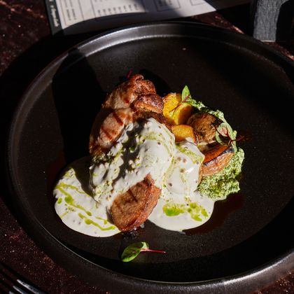 Томленая свиная шея