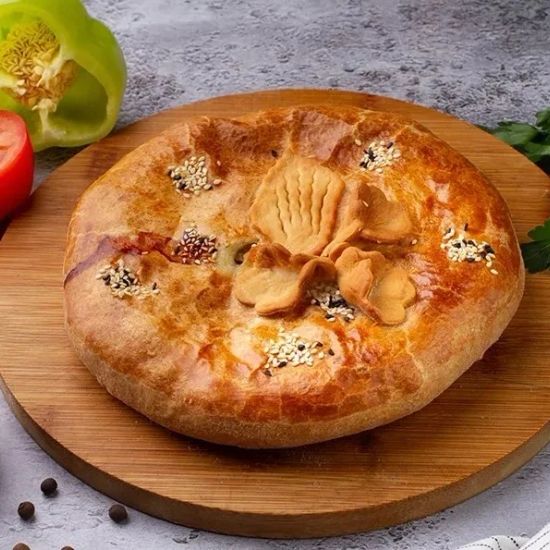 Пирог с говядиной и луком