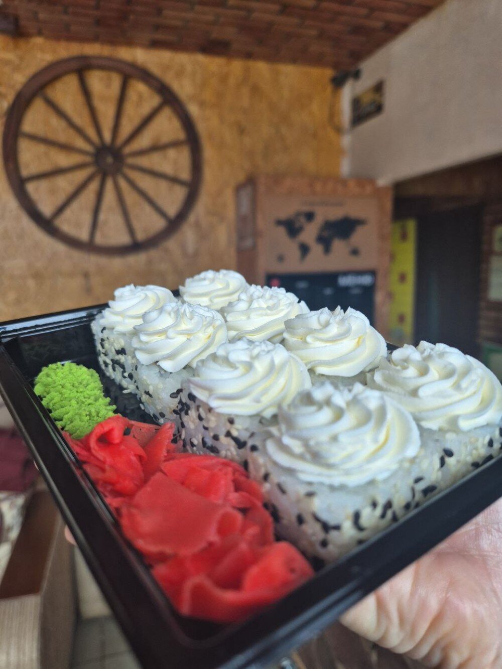 Ролл Сливочный лосось