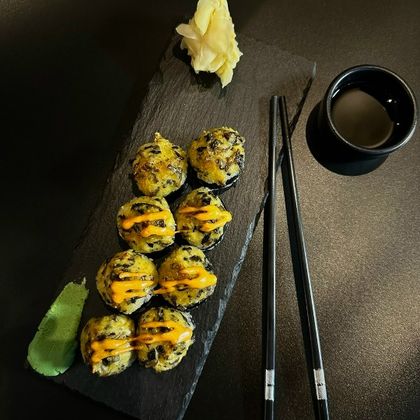 Запеченный курица с грибами