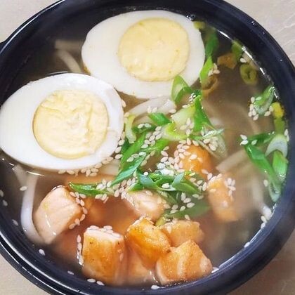 Рамэн с лососем