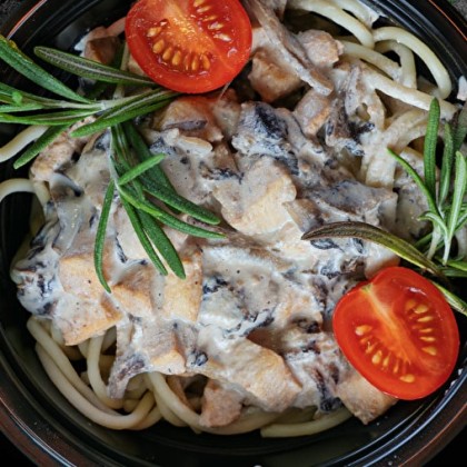 Паста «Курица грибы»