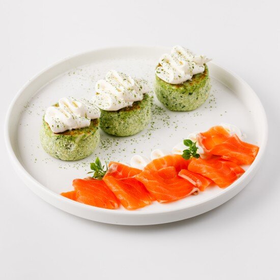 Сырники зеленые с форелью