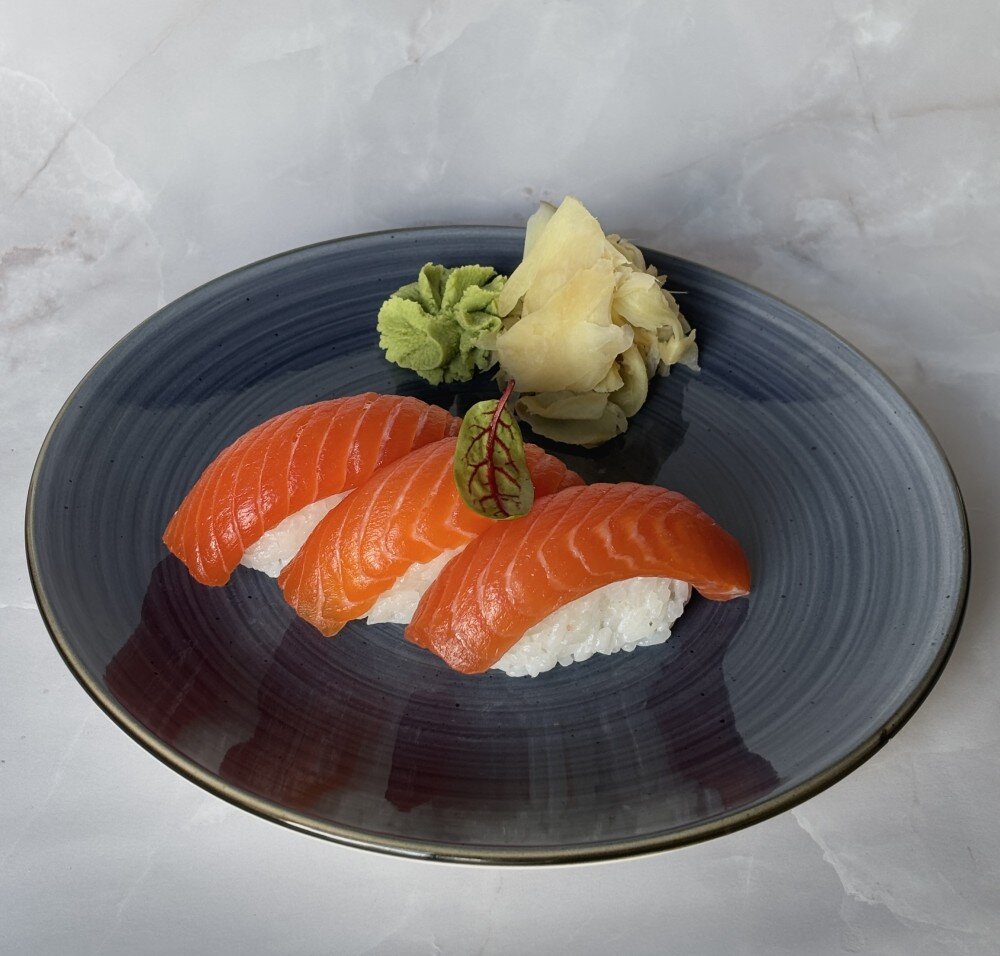Нигири лосось 3шт