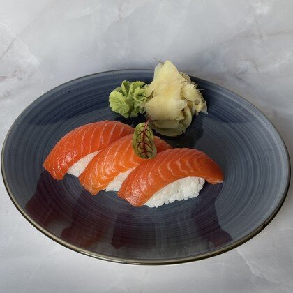 Нигири лосось 3шт