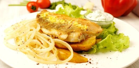 Судак с соусом "Дзадзики"