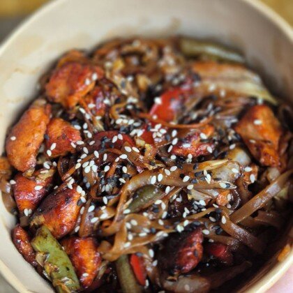 Вок с курицей Терияки