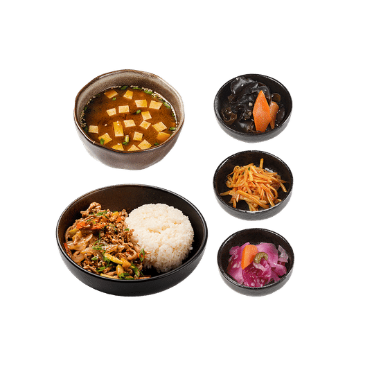 Тауэр комбо - Мясо с овощами на рисе с курицей 
Мисо-суп, панчаны