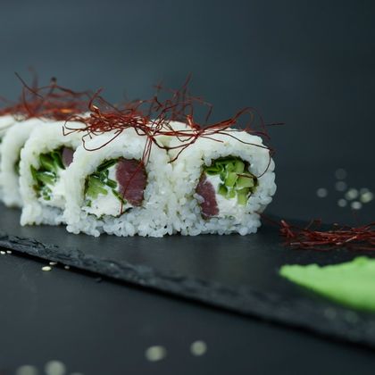 Острые нити с тунцом