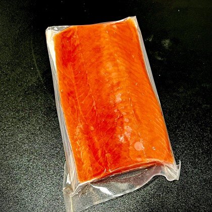 Филе нерки (лойн) слабосоленое, кг