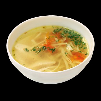 Суп куриный с лапшой
