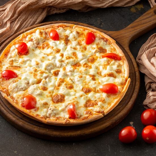 Пицца Куриная со сливочным сыром