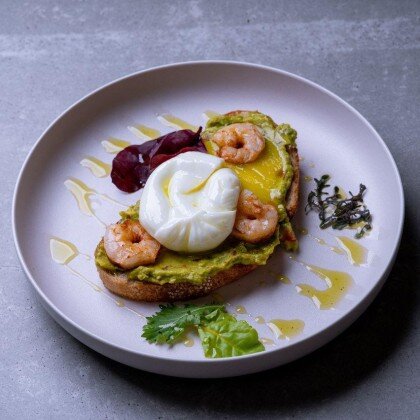 Брускетта с креветками