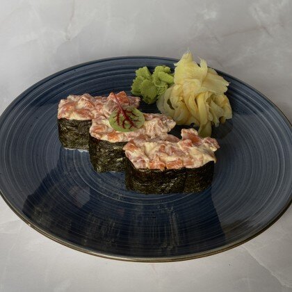 Спайси нигири лосось 3шт