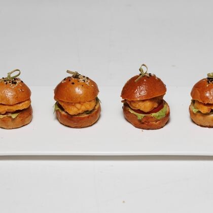 Мини бургеры с хрустящим цыпленком