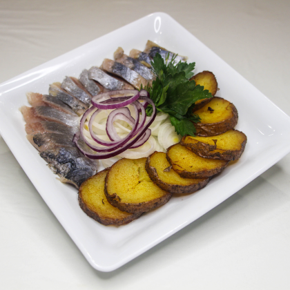 Сельдь с картофелем
