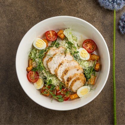 Цезарь с курицей