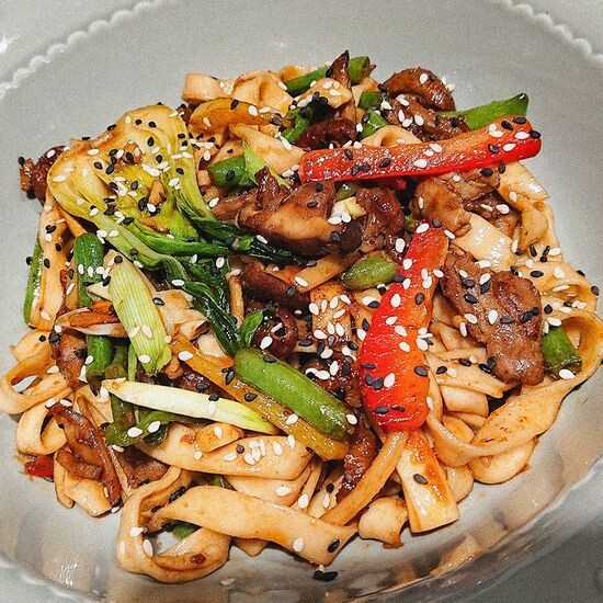 Удон с уткой по-пекински