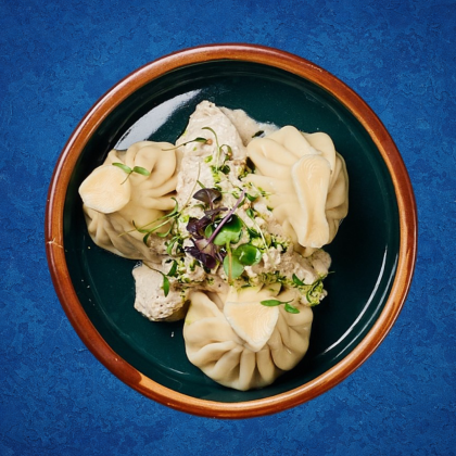 С сёмгой, мацони и укропом