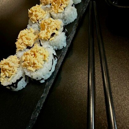 Ролл тар-тар из краба