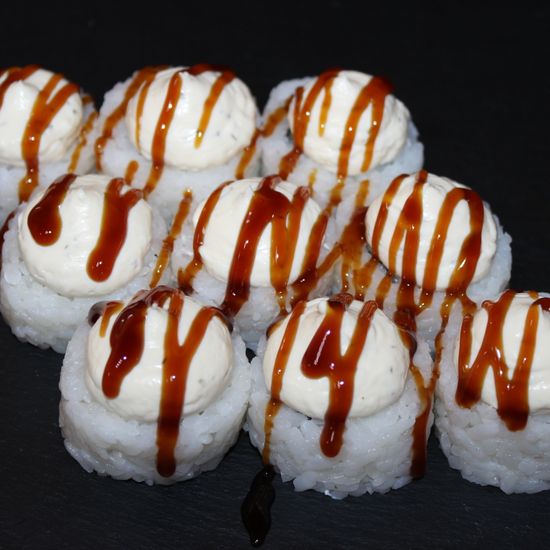 Унаги цезарь