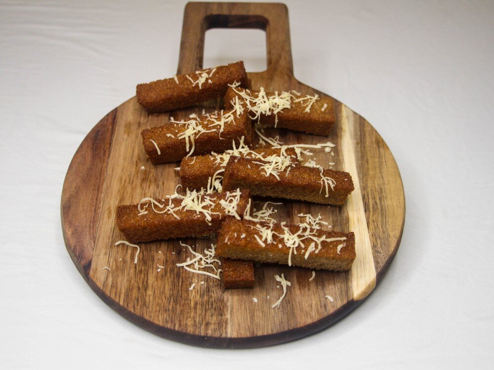 Гренки с чесноком с сыром