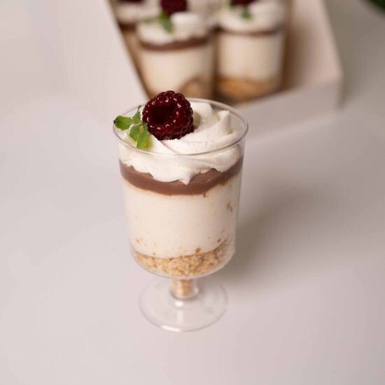 Воздушный порционный десерт «Птичье молоко»